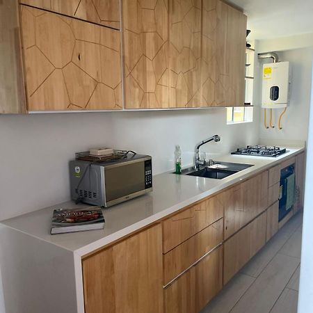 Acogedor Apartamento En Zona Corporativa Ciudad Salitre โบโกตา ภายนอก รูปภาพ